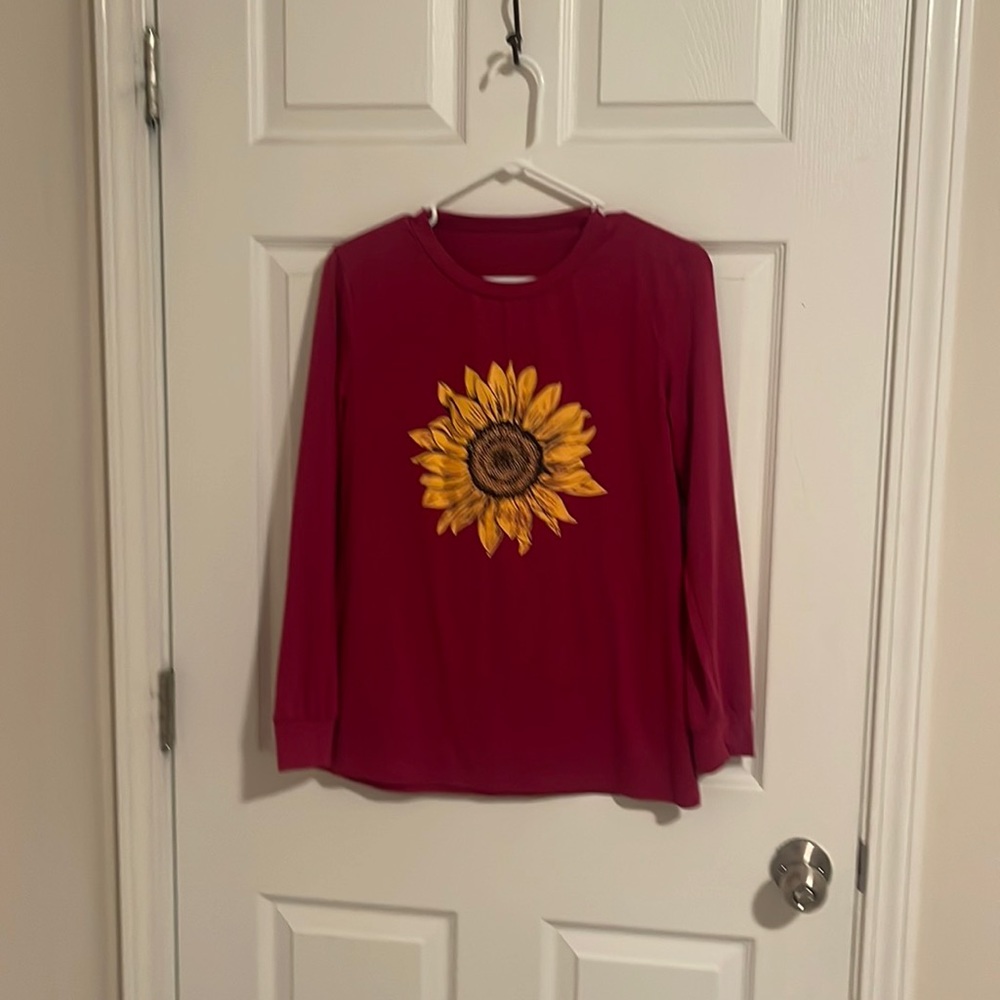 Women’s Sunflower Long Sleeve Shirt